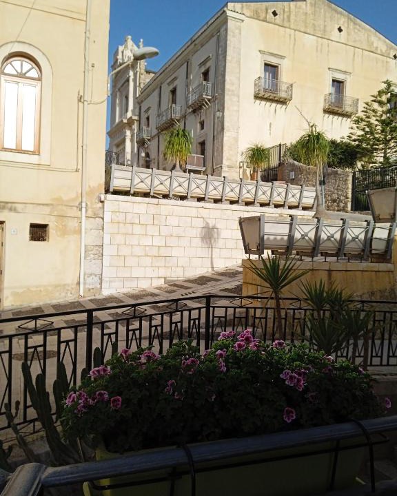 Comitini House | GRETA'S HOUSE