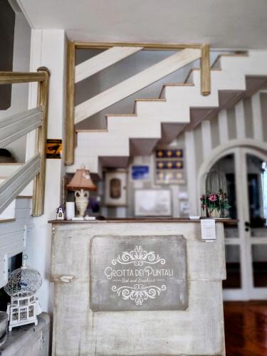 Carini Bed & Breakfast | Grotta dei Puntali B&B