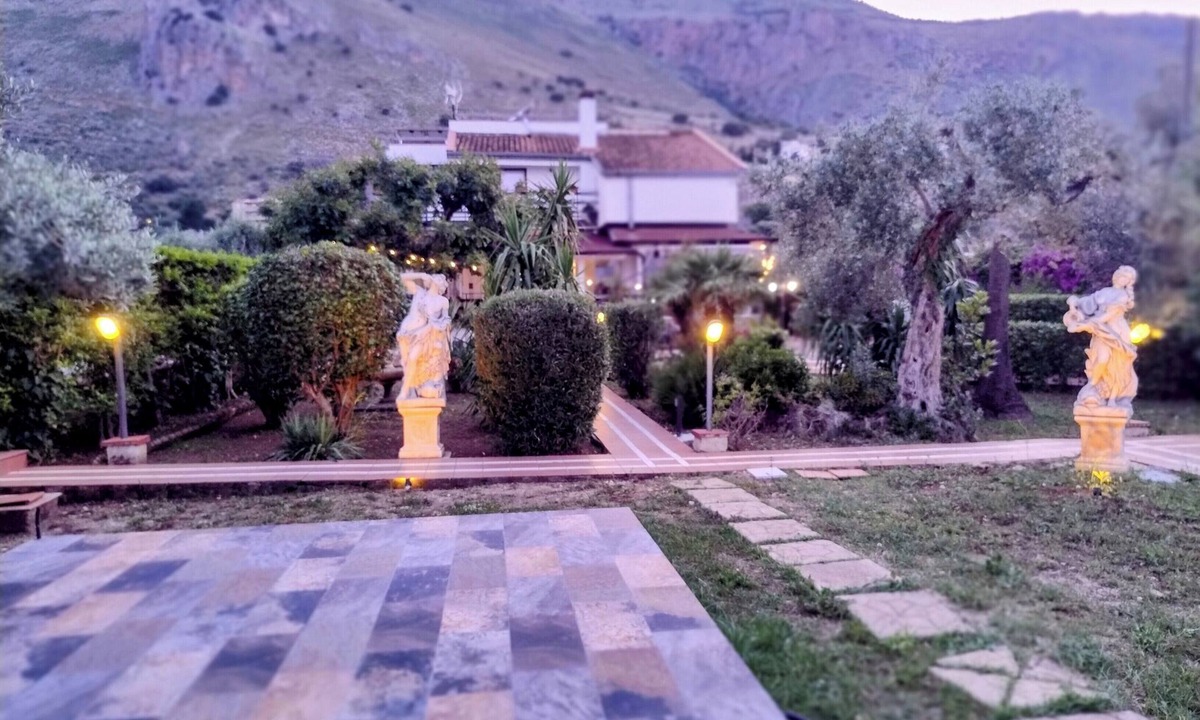Carini Bed & Breakfast | Grotta dei Puntali b&b