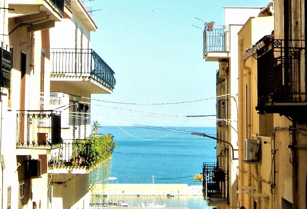 Castellammare del Golfo House | Gulf Apartment 1