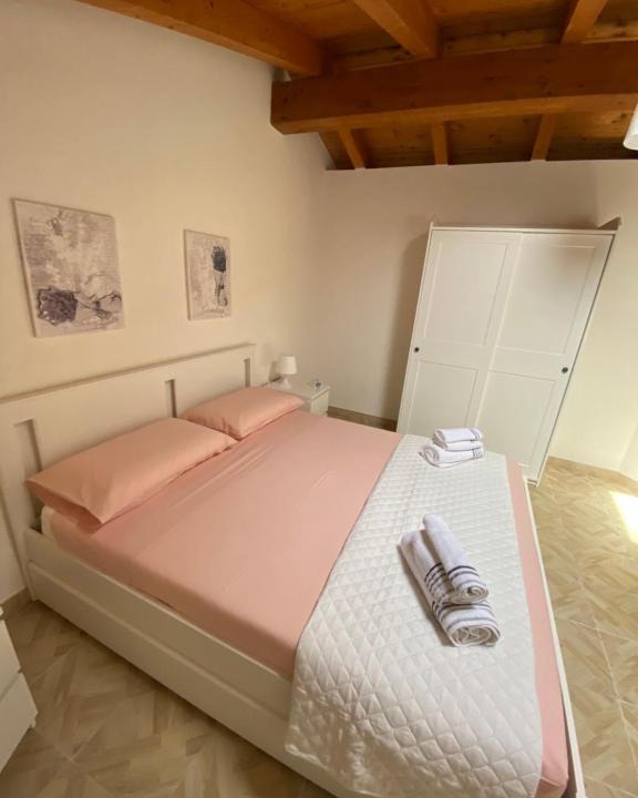 Mondello House | HELIOS House