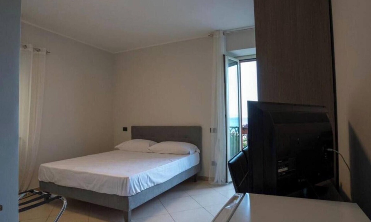 Catanzaro Lido House | Hice Room