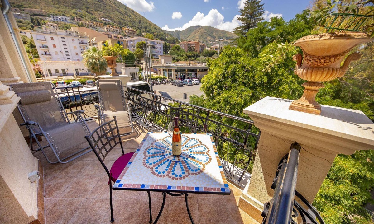 Cefalu Apartment | Holiday apartment Cefalù for 1 - 4 persons with 2 bedrooms - Holiday apartment