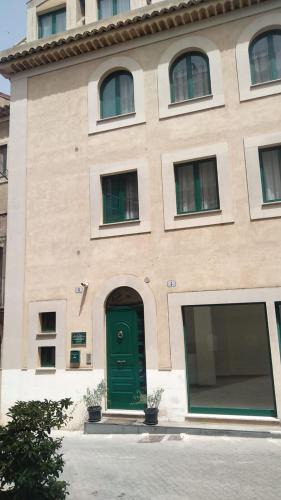 Enna Apartment | Holiday Grivi