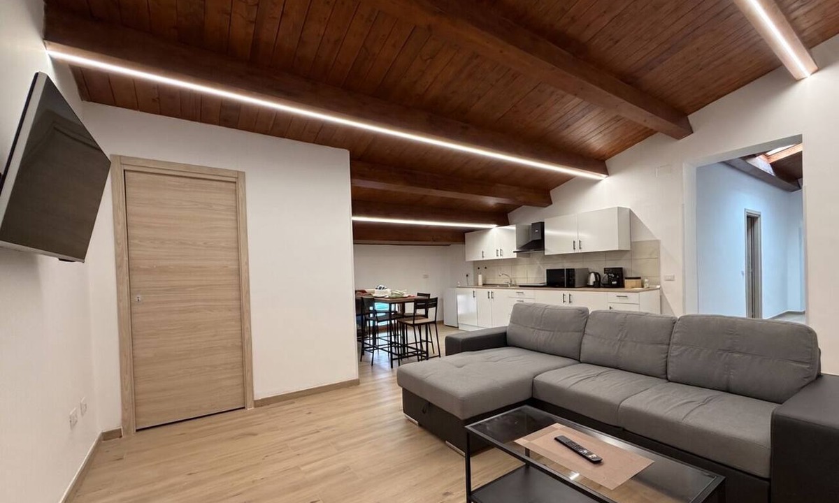 Fuscaldo Apartment | Holiday home in the historic centre of Fuscaldo Paese