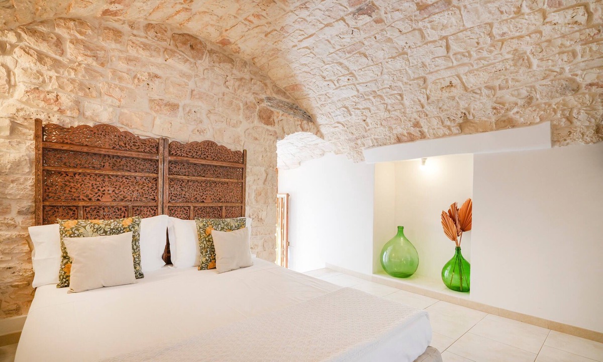 Conversano House | Holiday Home 'Le Badesse Mitrate' with Wi-Fi and Air Conditioning