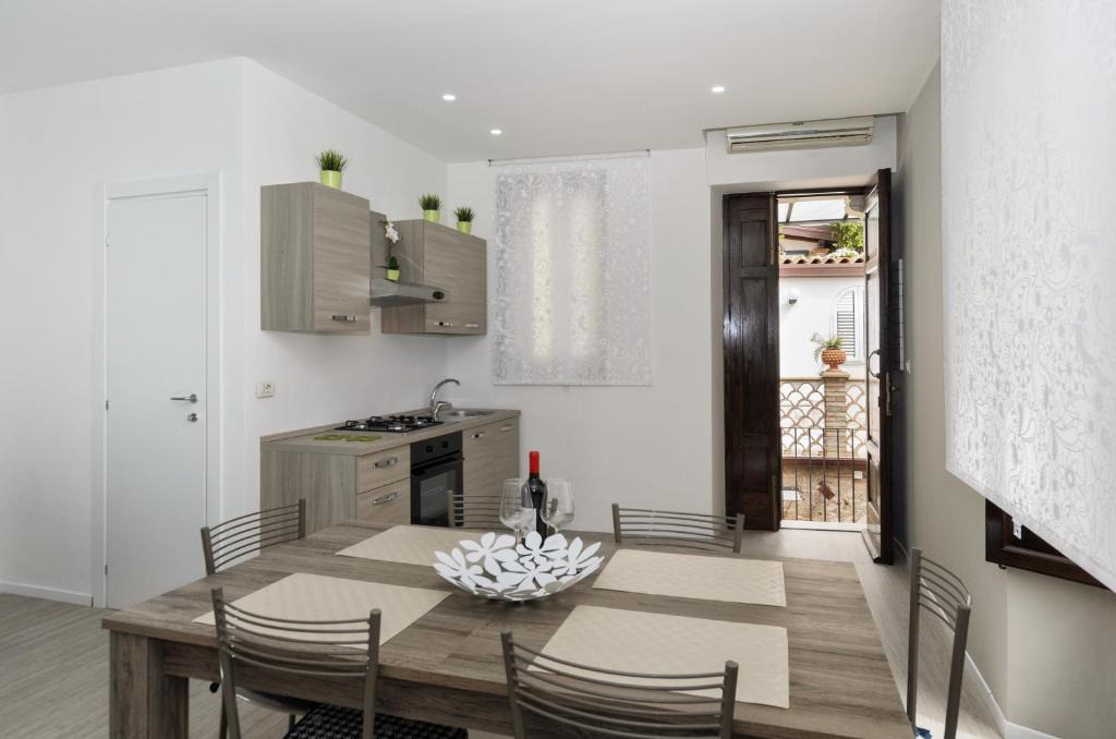 Taormina City Centre House | Holiday Home Taormina 3