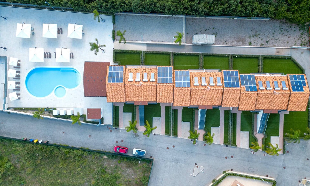Sant'Agata di Militello Condo | Holiday homes with swimming pool a stone's throw from the sea!