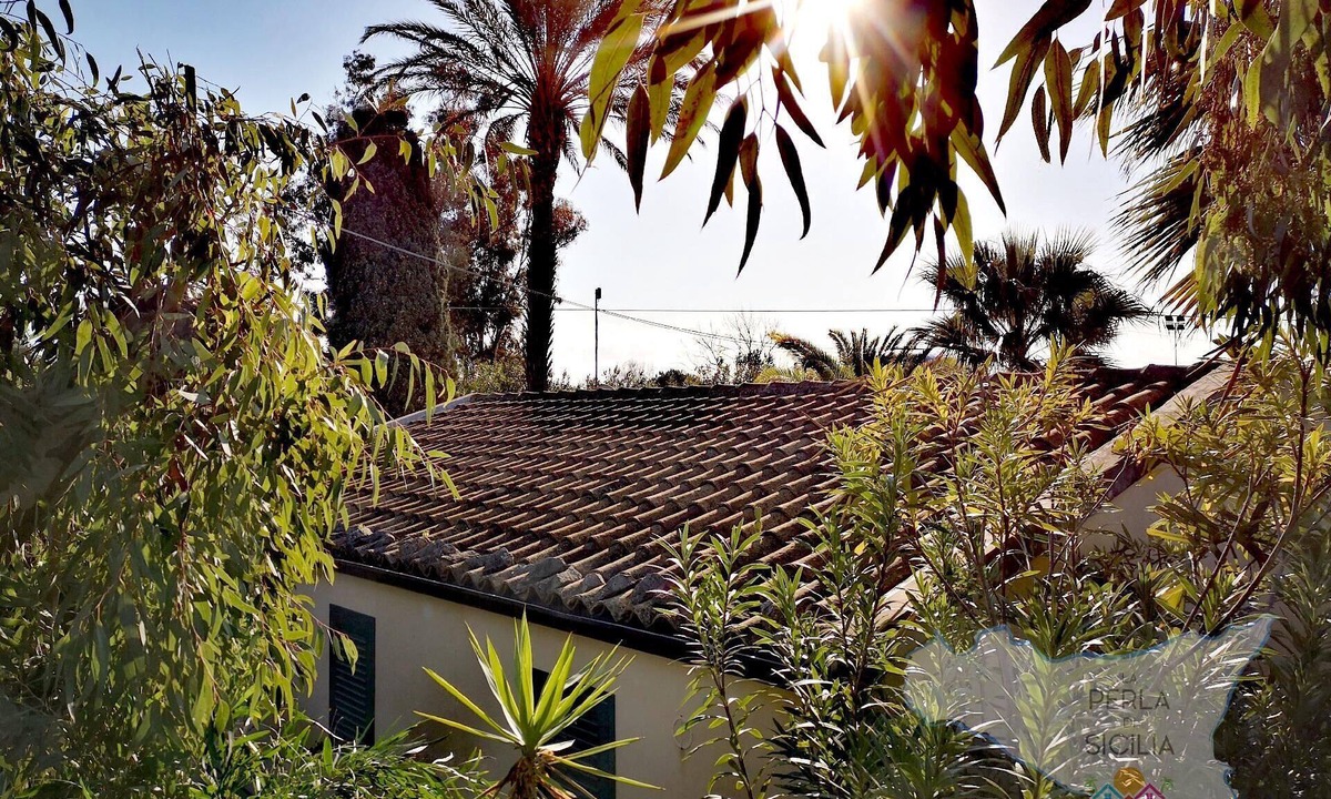 Marina di Modica House | Holiday house Marina di Modica for 1 - 4 persons with 2 bedrooms - Holiday home