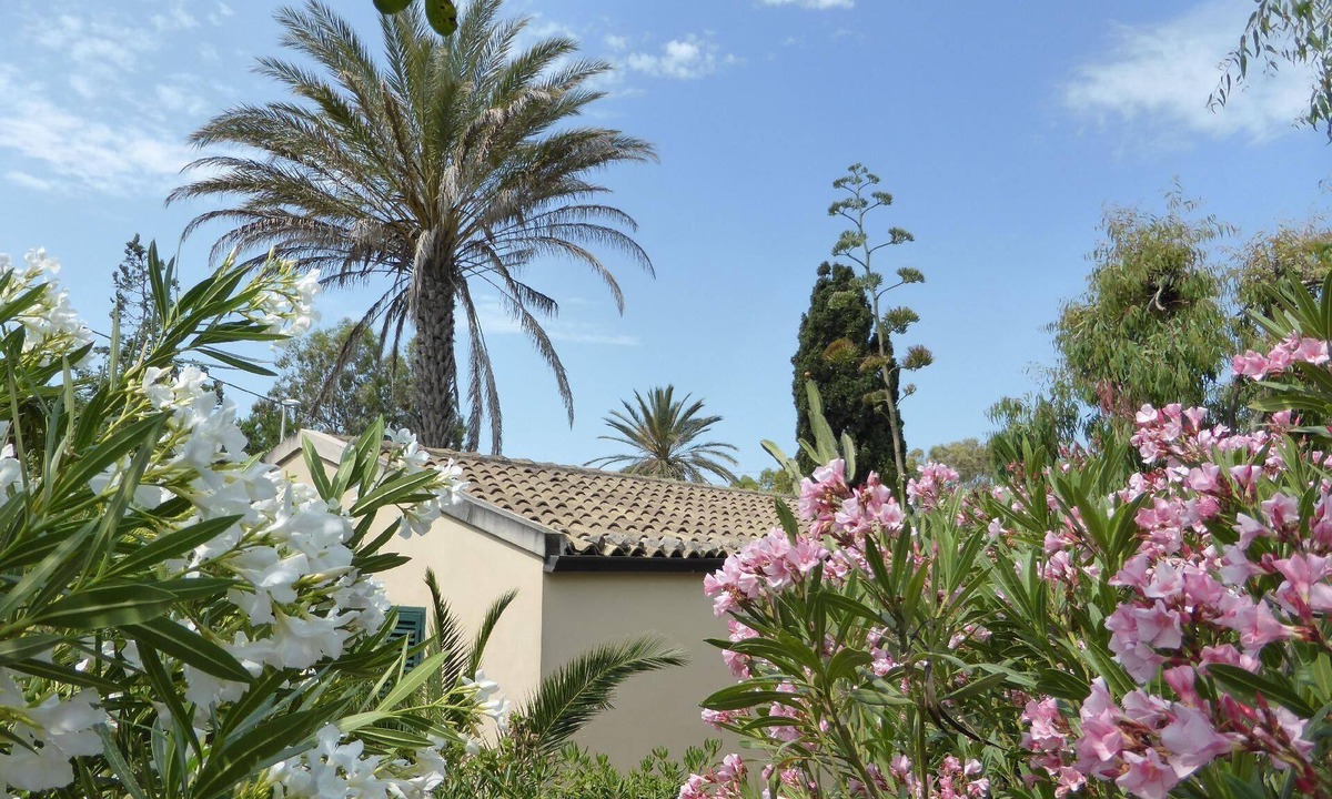 Marina di Modica House | Holiday house Marina di Modica for 1 - 4 persons with 2 bedrooms - Holiday home