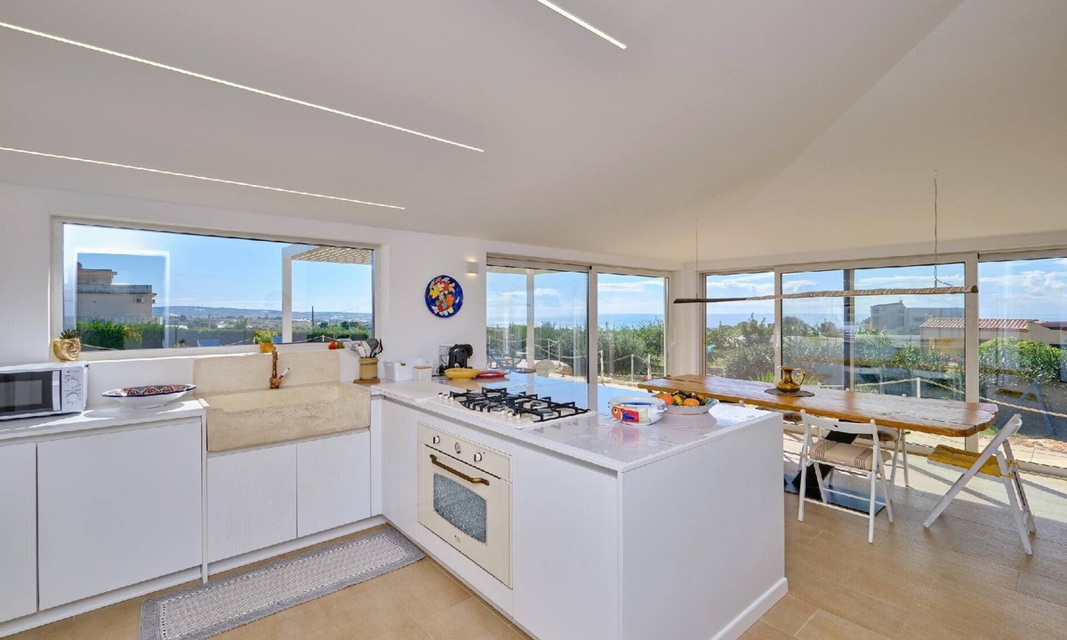 Donnalucata House | Holiday house Scicli for 1 - 6 persons with 3 bedrooms - Holiday house
