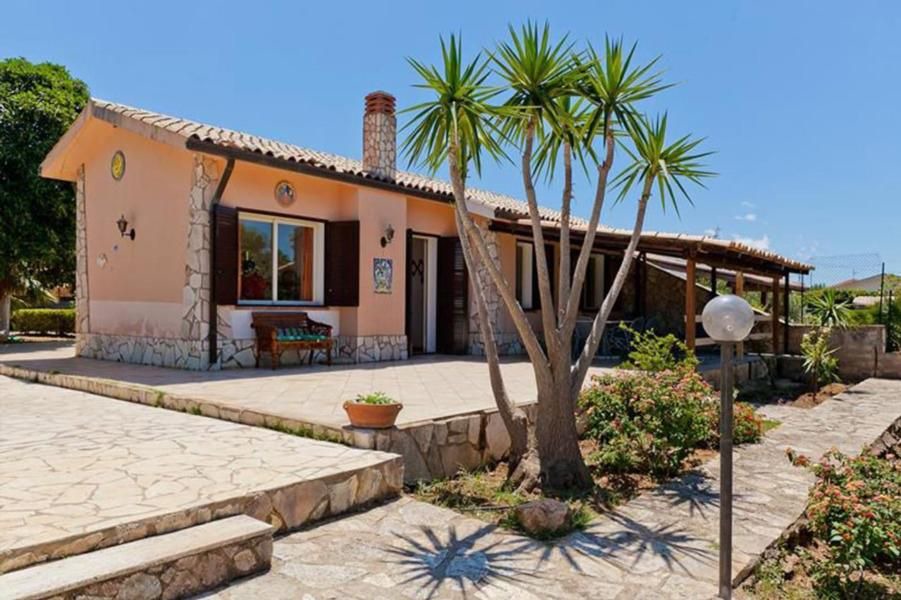 Case di Girolamo House | Holiday house Castellammare del Golfo for 5 - 7 persons with 3 bedrooms - Holiday house