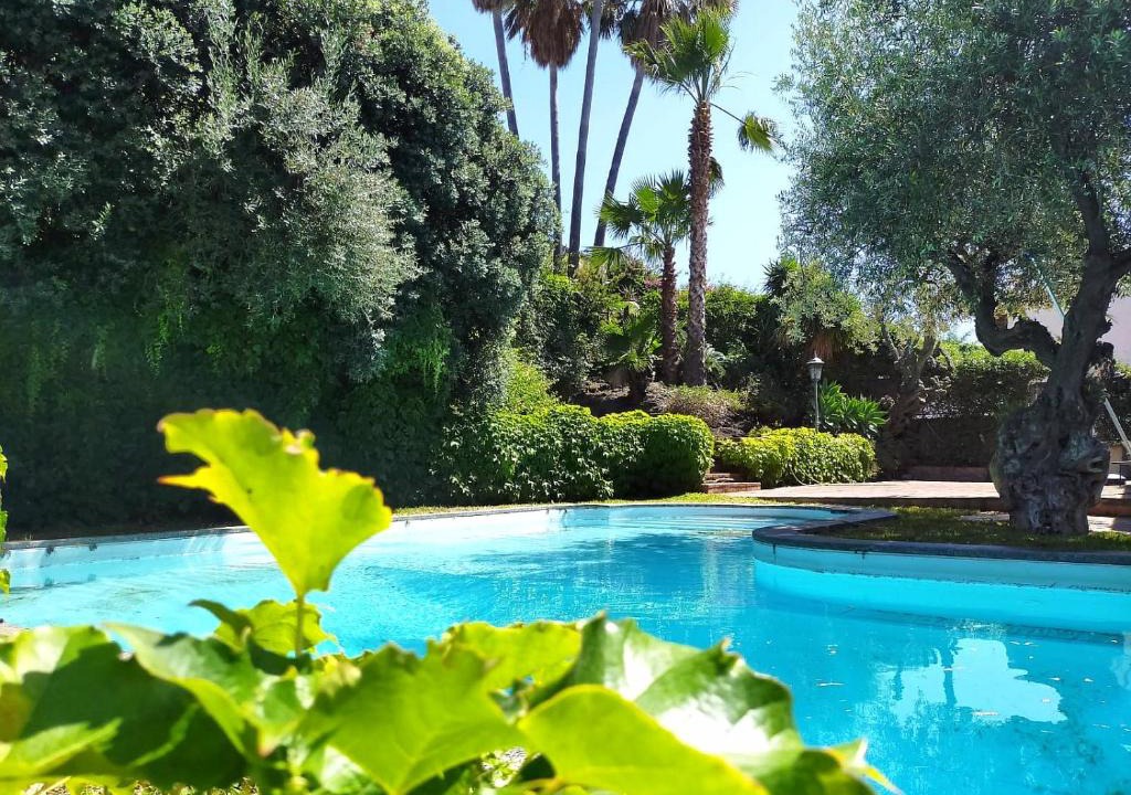 Cannizzaro Villa | Holidays & Sea Luxury Villa