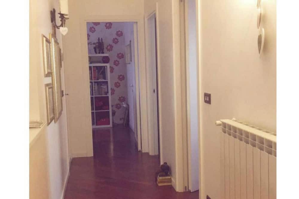 Modica House | Homerez - House 16 km away from the beach for 3 ppl. with balcony at Modica
