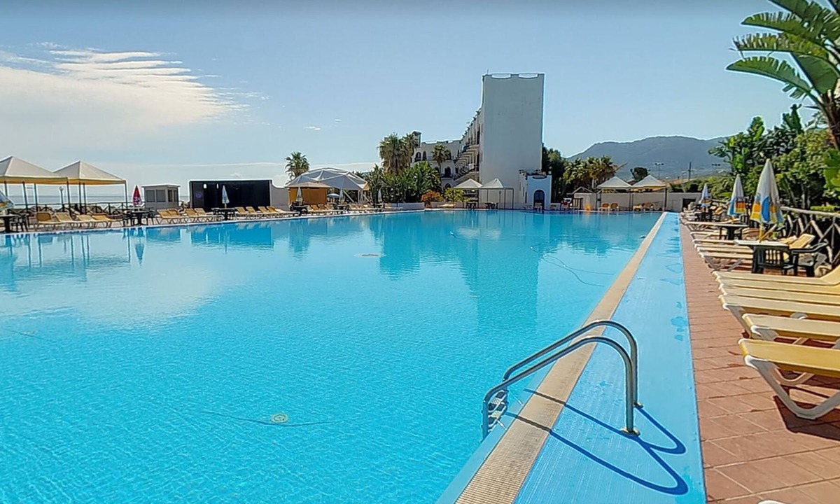 Patti Hotel | Hotel Club La Playa