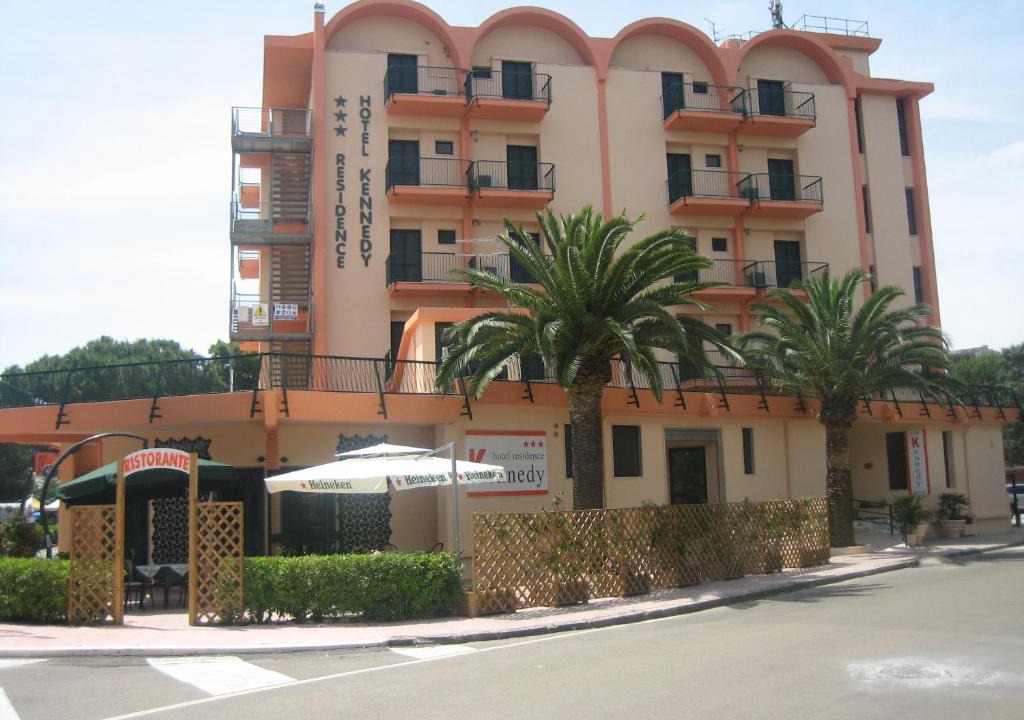 Lido di Metaponto Hotel | Hotel Kennedy