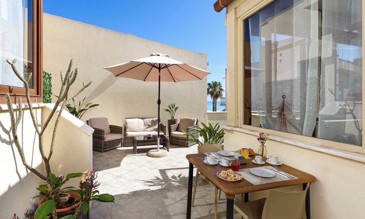 San Vito Lo Capo Hotel | Hotel La Darsena
