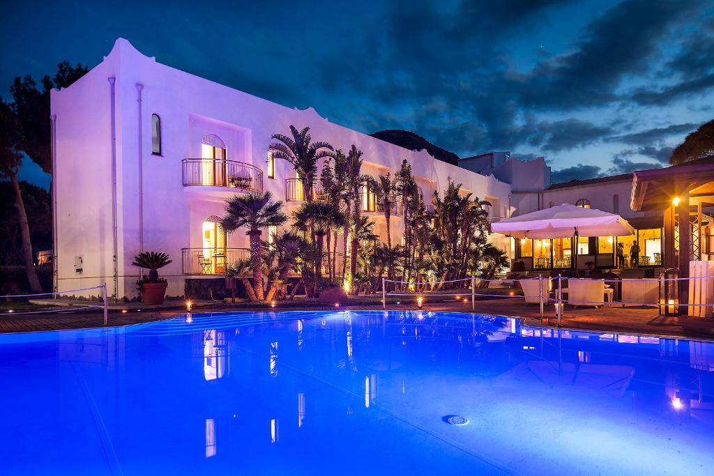 Vulcano Porto Hotel | Hotel Orsa Maggiore