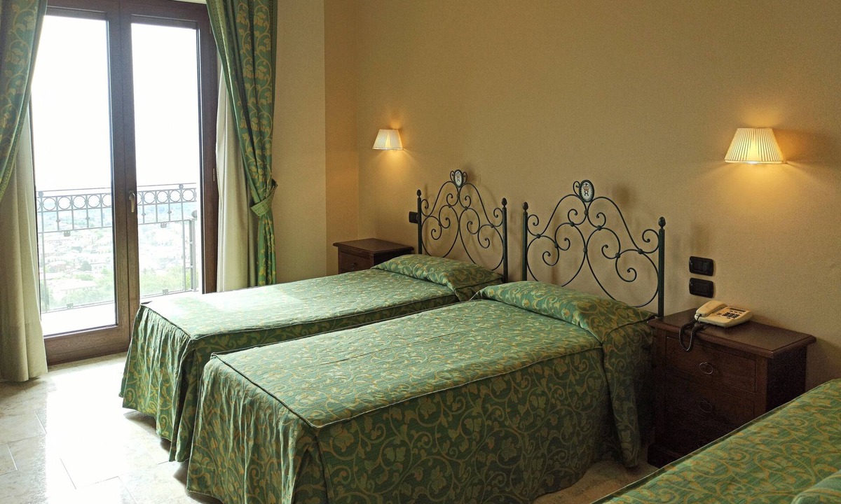 Zafferana Etnea Hotel | Hotel Primavera dell'Etna