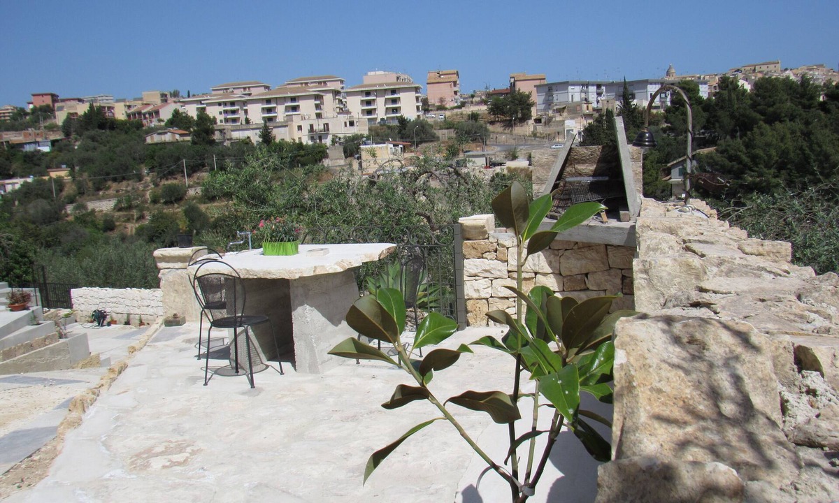 Noto Historic Centre Villa | House Da'Ria - Your Space
