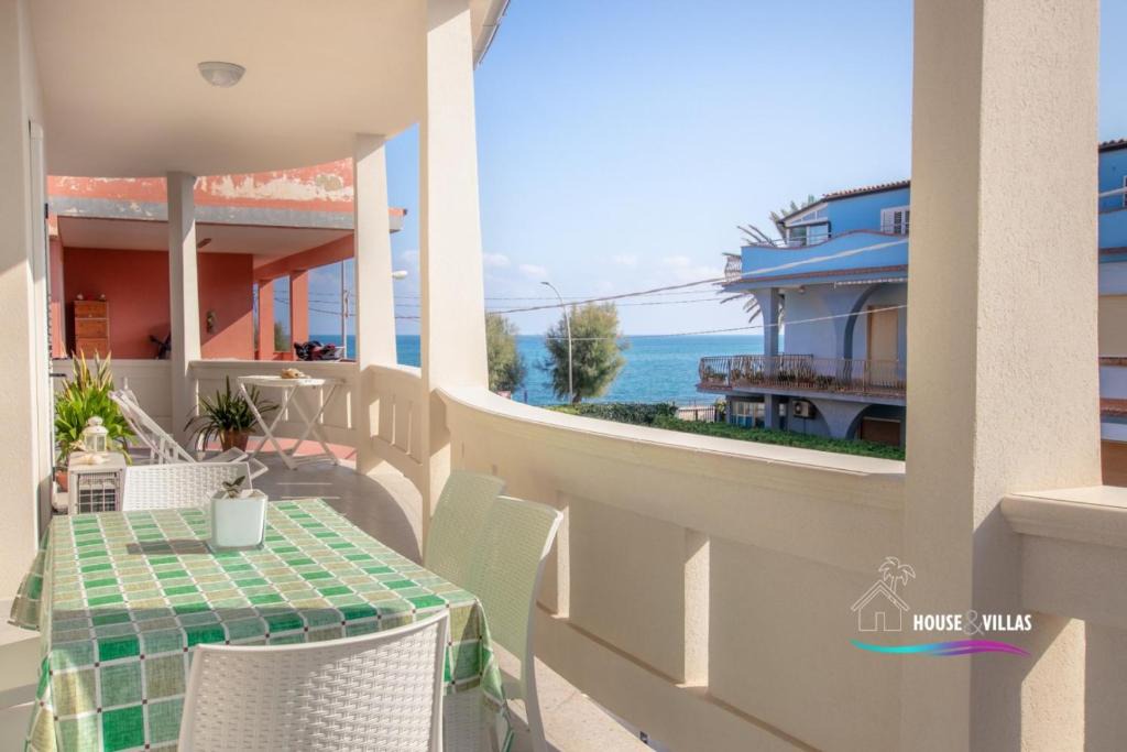 Avola Apartment | House&Villas - Diletta Home