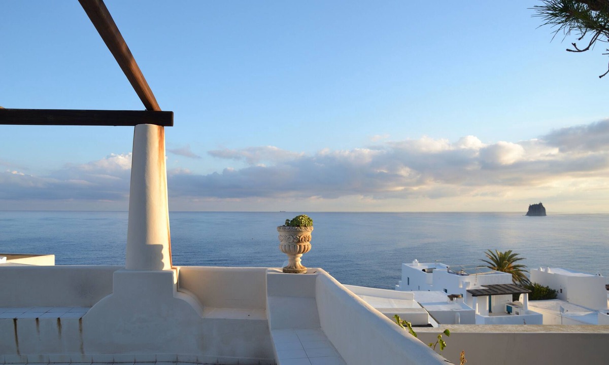 Piscita Condo | Houses in Stromboli for 15 people, in quiet and sheltered area