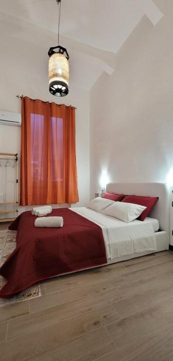 Corso dei Mille - Sant'Erasmo Apartment | HouseStation Suite