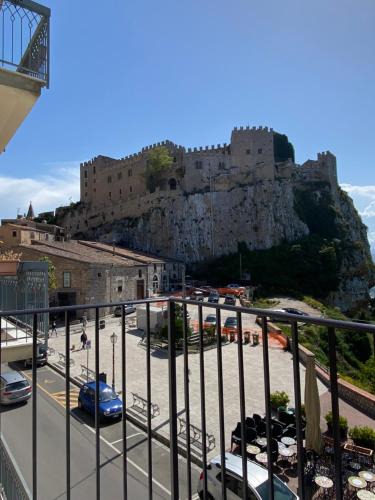 Caccamo House | IL DUCA HOUSE e HOLIDAY PRESTIGE