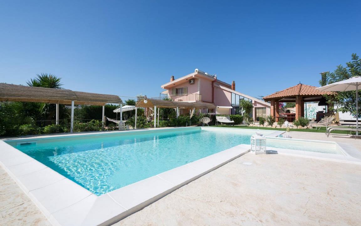 Santa Croce Camerina House | 160 m² House ∙ 4 bedrooms ∙ 9 guests