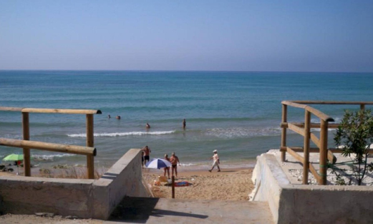 Caucana-finaiti-casuzze-finaiti Nord Apartment | Caucana Vacanze 30 meters from the sea
