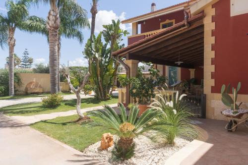 Marsala Bed & Breakfast | L'Ombra dell'Ulivo B&b