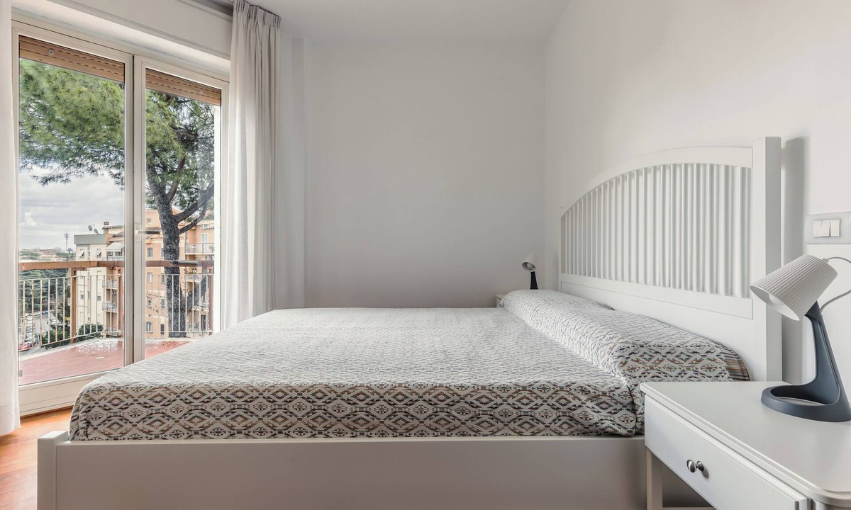 Zona I Val Melaina Apartment | L'Ottavo Colle: Your Suite in Rome