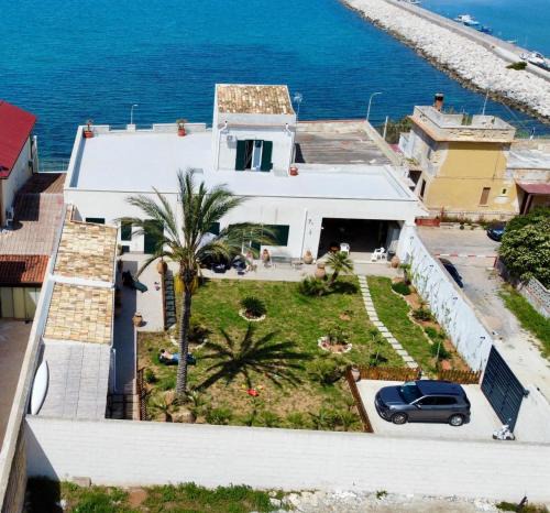 Balestrate House | La Casa dei palmizi