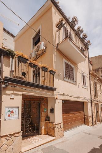 Enna House | La Casa Di Pinocchio