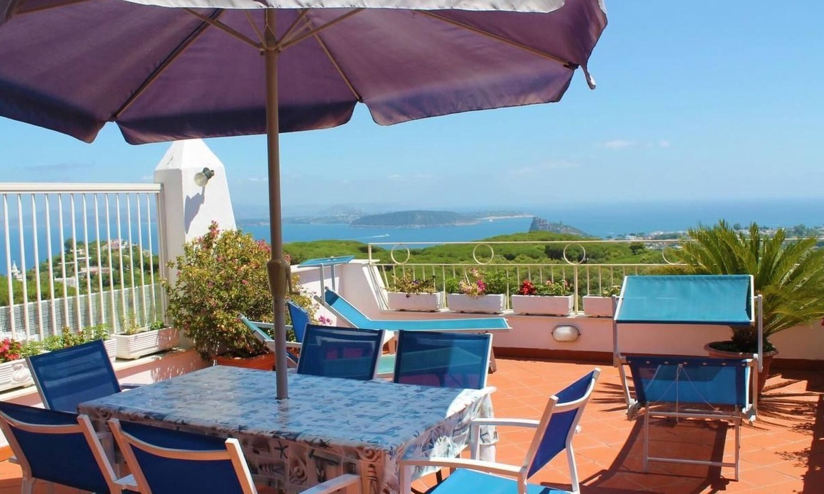 Fiaiano Apartment | La Favola Suite Wohnung mit Meerblick by Interhome