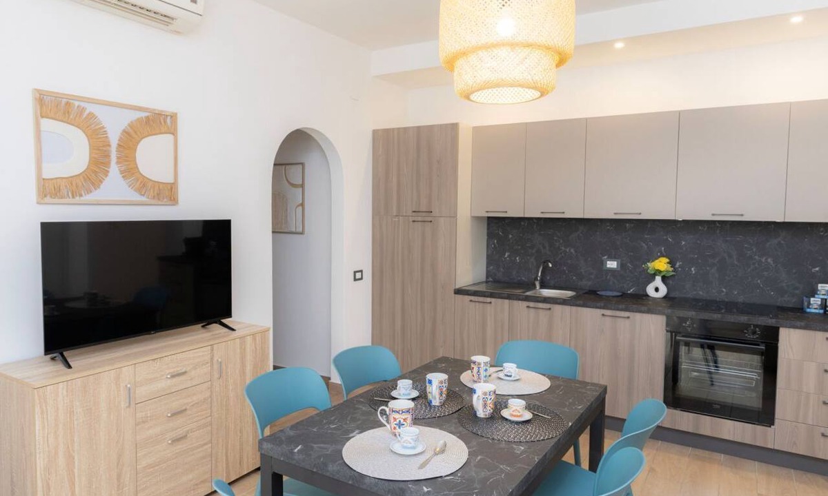 Paola Apartment | La Maison Mikonos - superior apartment near the sea