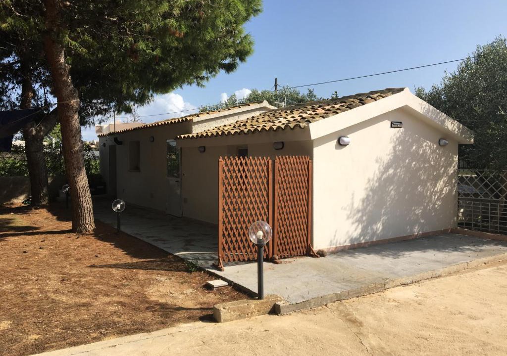 Marsala House | La Pineta dello Stagnone