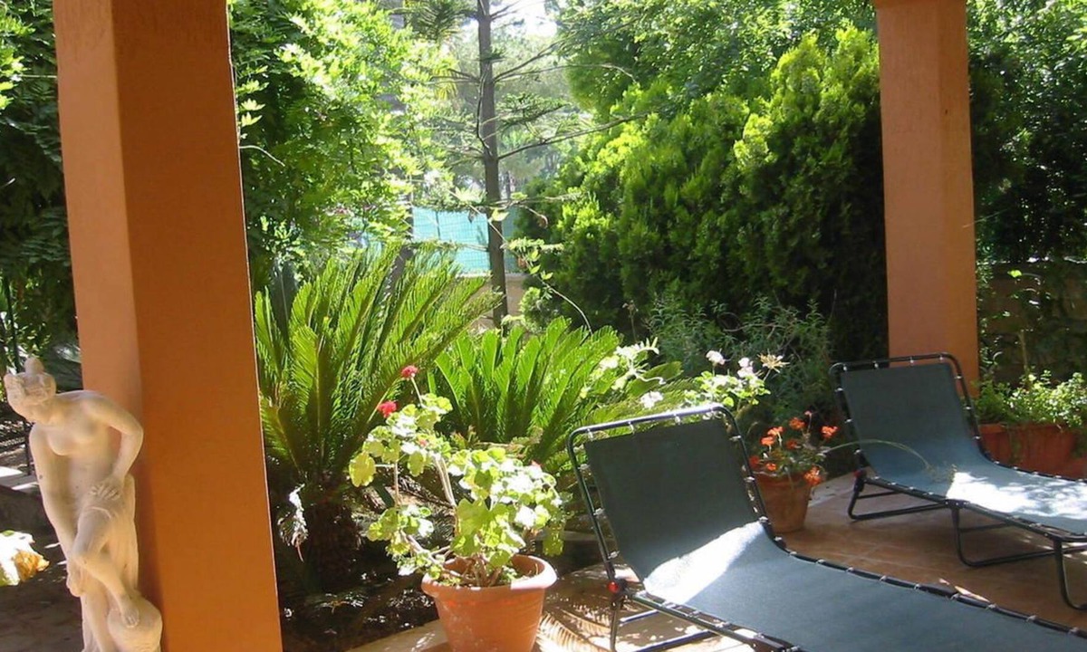 Arenella Bed & Breakfast | La Via Del Mare