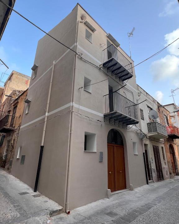 Termini Imerese Bed & Breakfast | LB Home