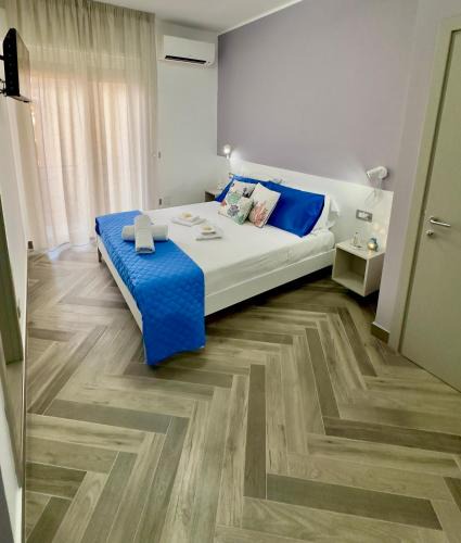 Scilla House | Leonardo Suites Scilla