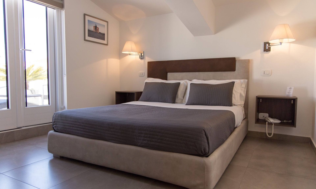 Milazzo House | Liberty Palace