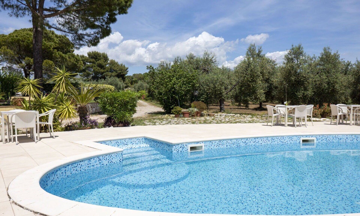 Itri Apartment | Lovely apartment for 6 people with WIFI, pool, TV, patio and pets allowed