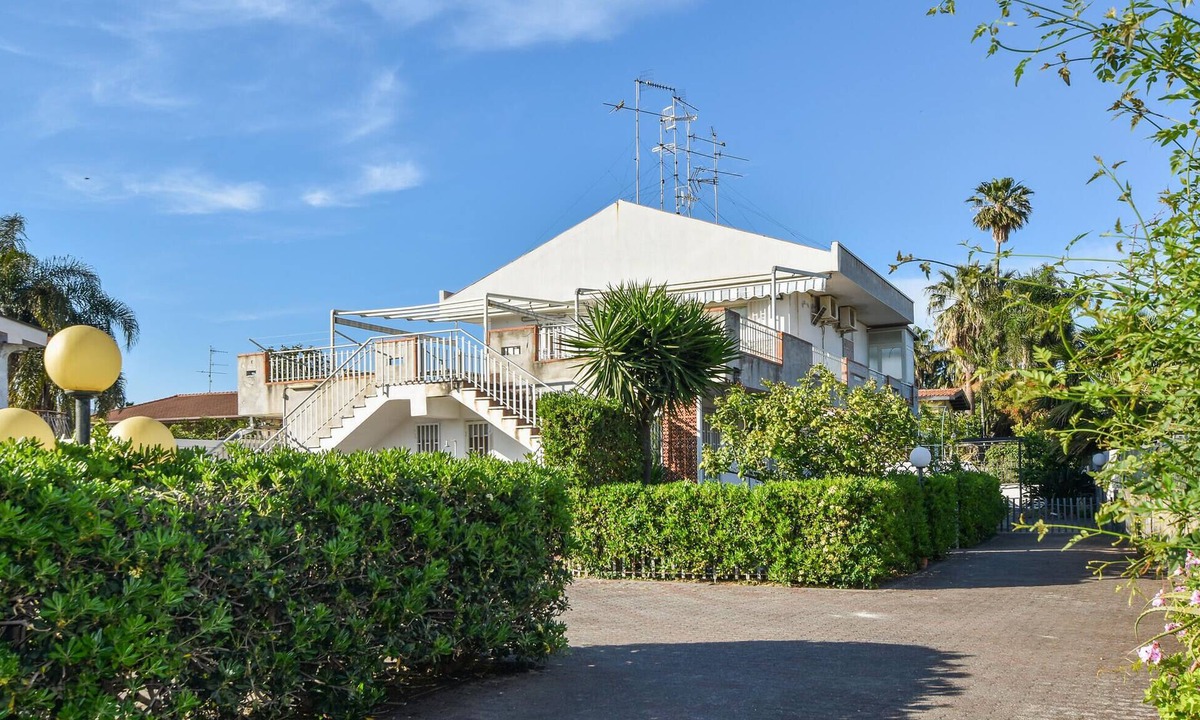 Fondachello House | Lovely home in Mascali with house sea view