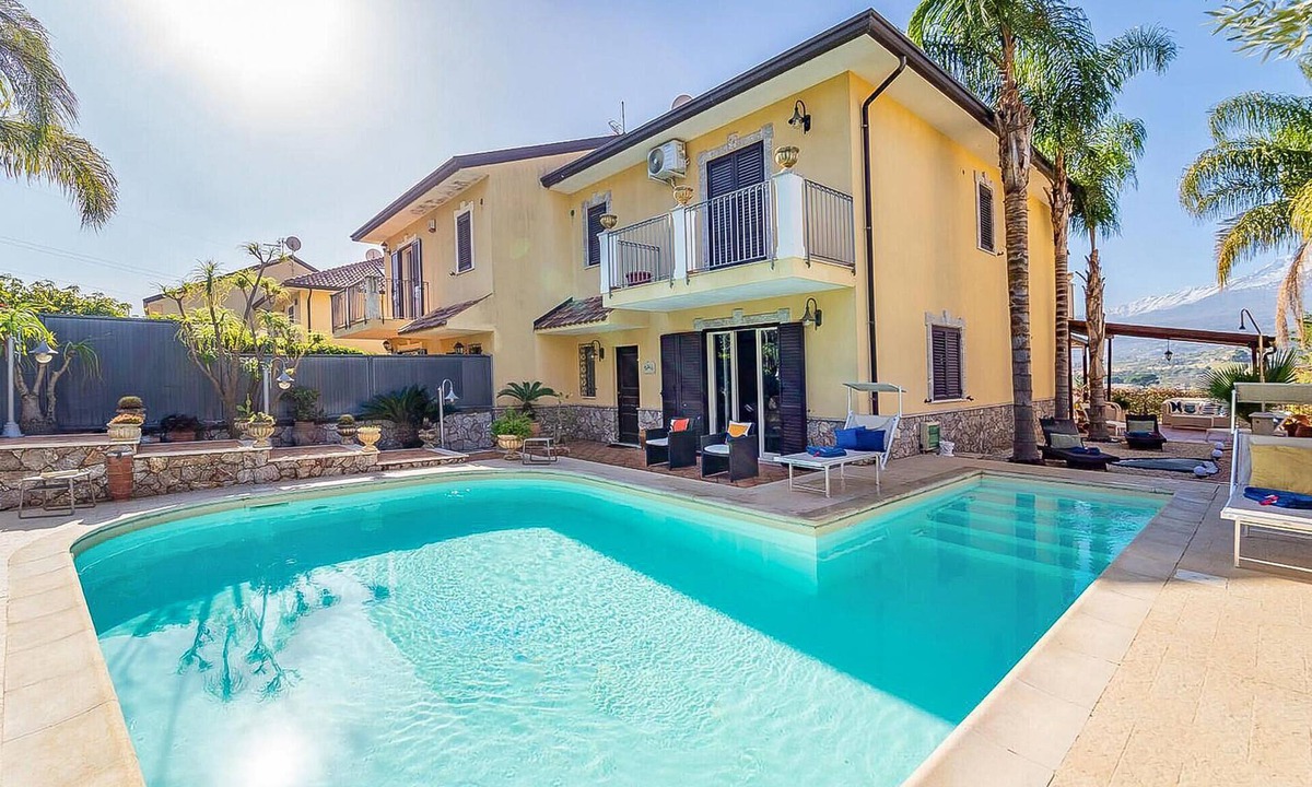 Trappitello House | Lovely home in Trappitello with WiFi