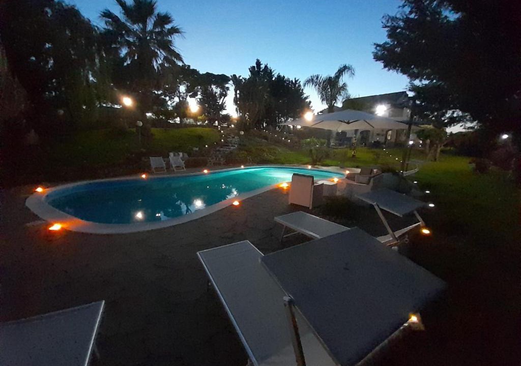 Villasmundo Bed & Breakfast | Luxury b&b Le Rocce