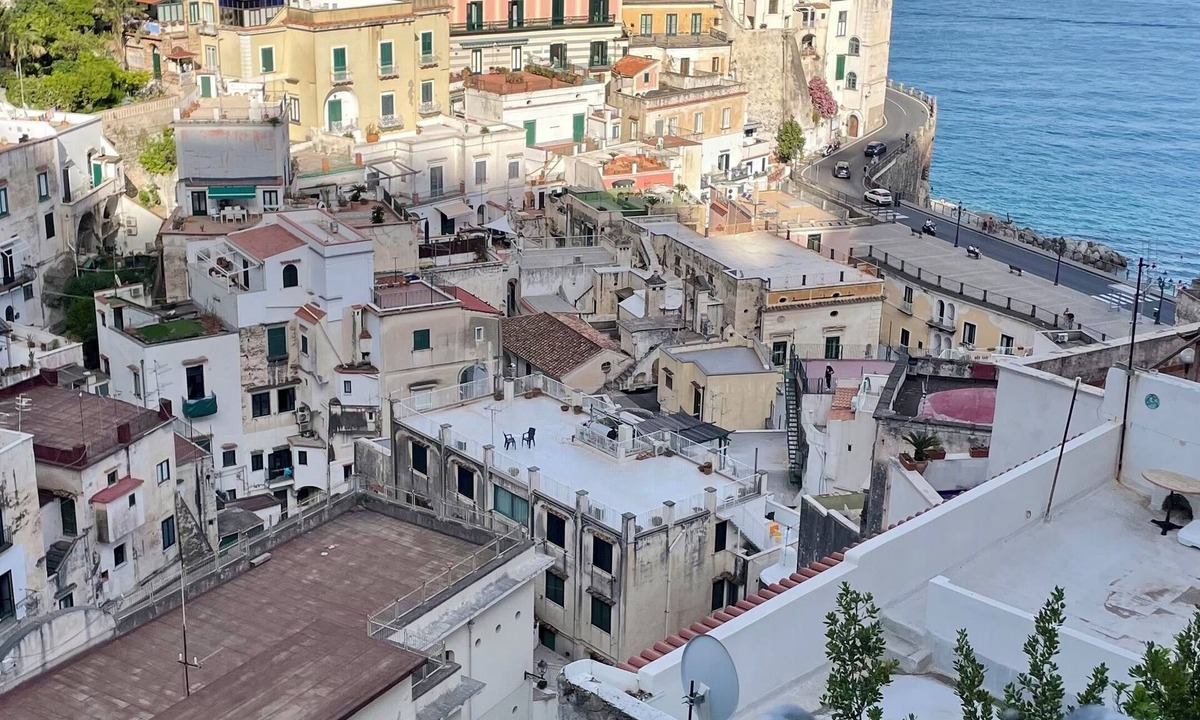 Castiglione House | Luxury House, 2 bedrooms in spacious and panoramic apartment for 6