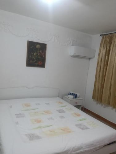 Floridia Apartment | Mansarda arredata