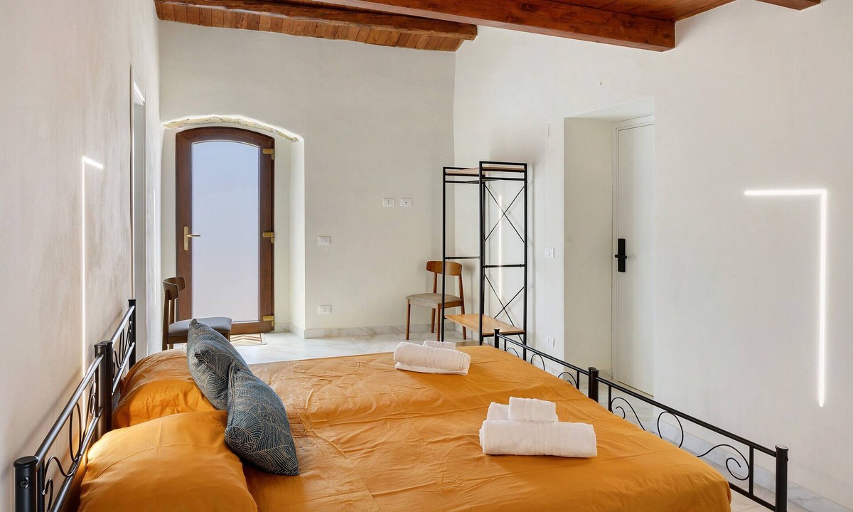 Caccamo Apartment | Mariì Room – Sikania Agrirelais, Mountain View