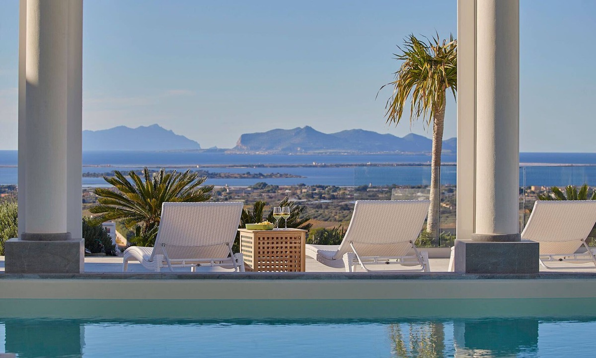 Marsala Villa | Marsala Villa with heated pool - 5 bedrooms