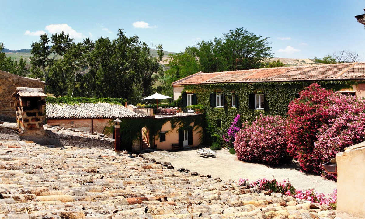 Corleone Villa | Masseria dei Paternostro - Private Sicilian Estate with Pool near Corleone